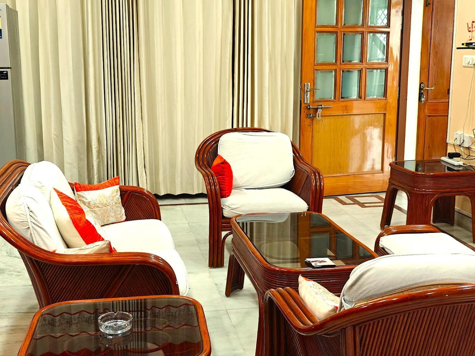 Fully Furnished Ish, Atithya Homestay With Various Amenities And Free Services In Lucknow, India Екстериор снимка